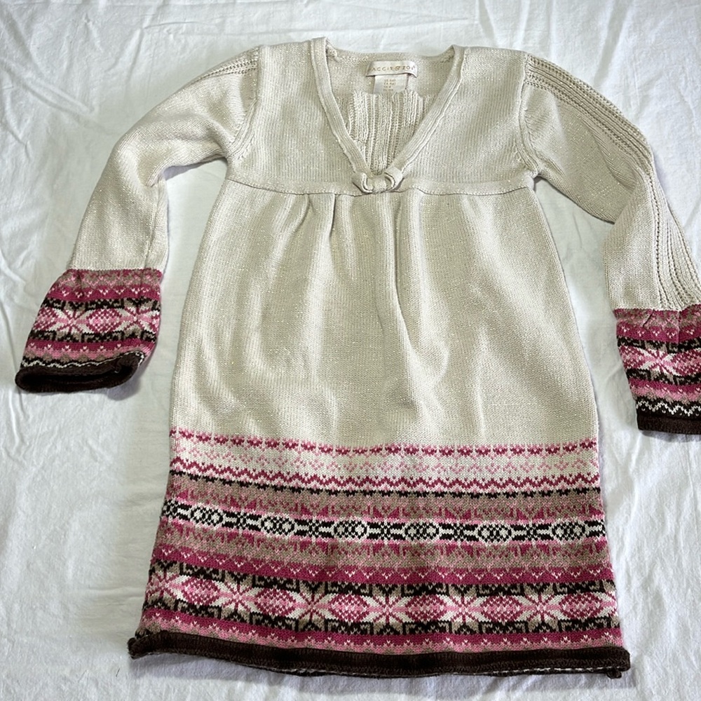 Size 4 Maggie & Zoe knit sweater dress